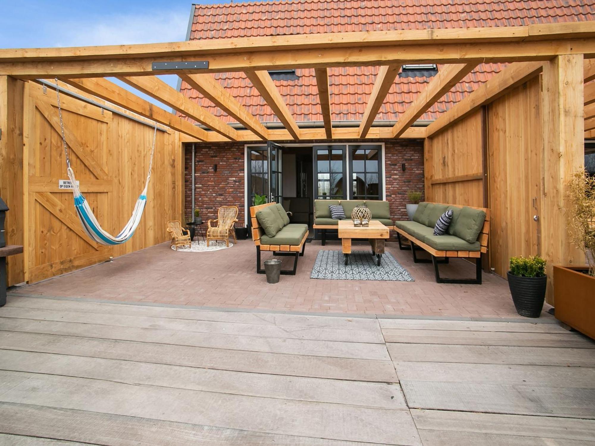 Spacious Hazenborgh In Near Vakantiehuis