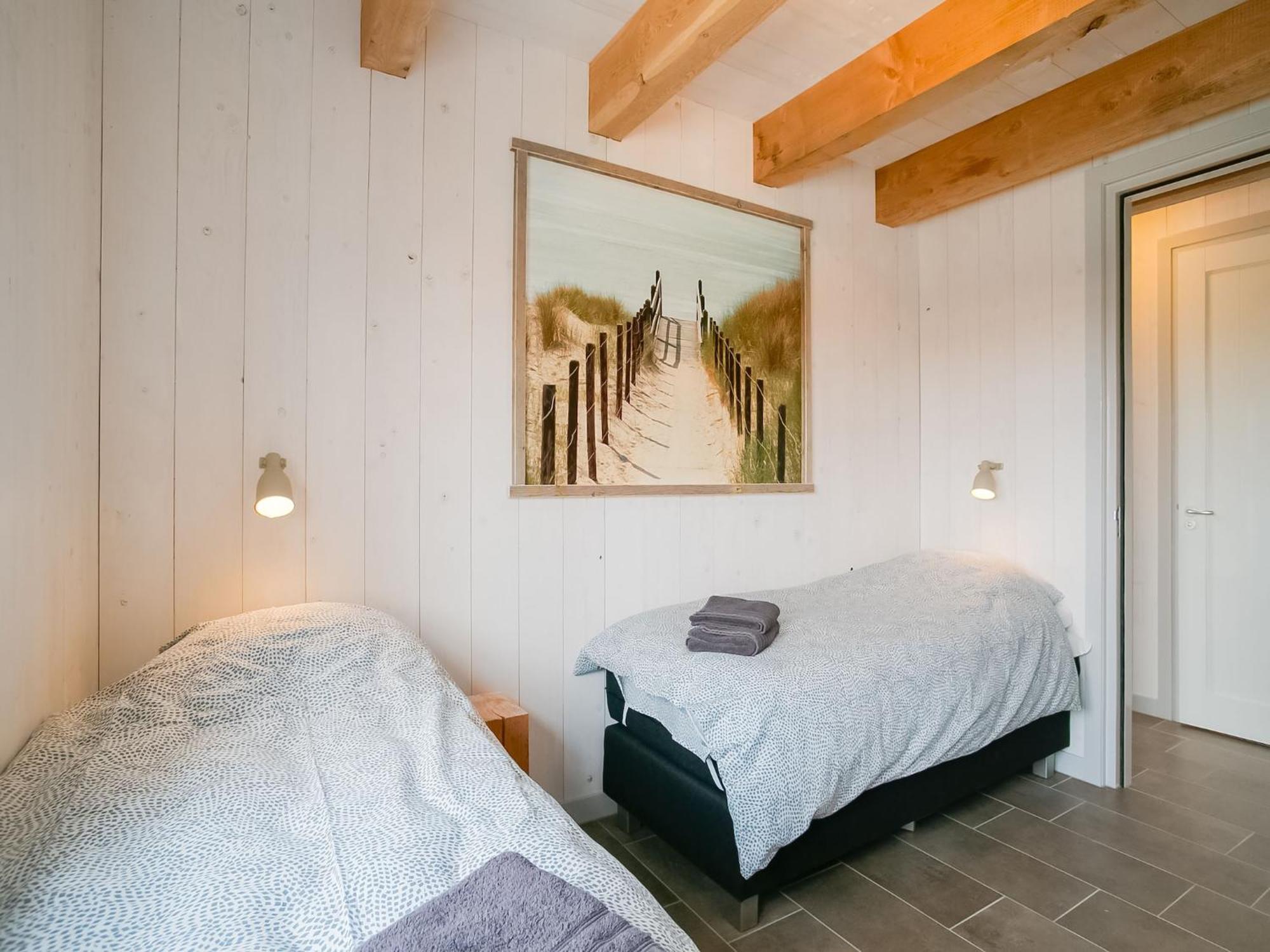 Spacious Hazenborgh In Near
